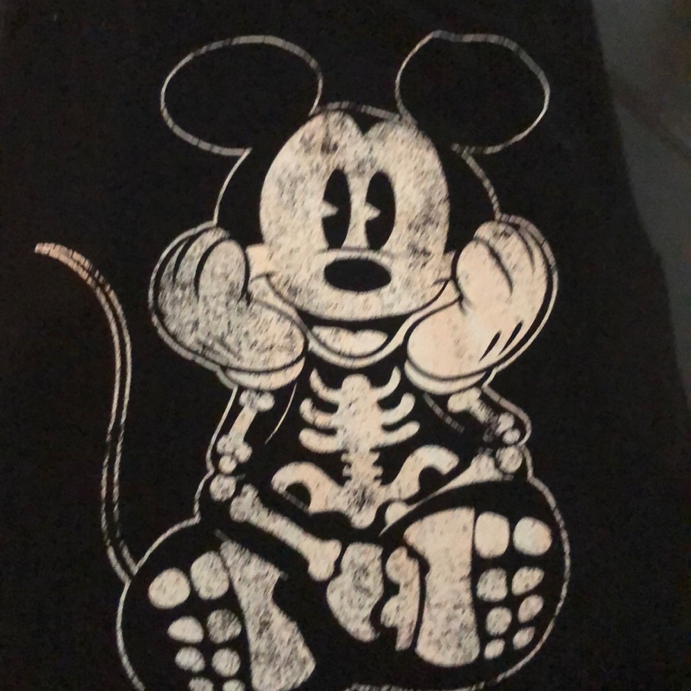 Black glow in the dark Mickey Mouse t